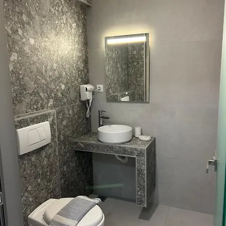 Iraklis Hotel de apartamente 3*