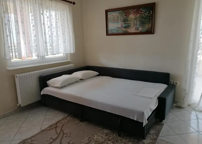 Apart Otel Iraklis Skala Rachoni (Thasos)