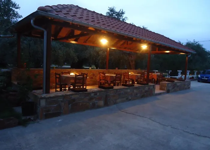 Apart Otel Iraklis Skala Rachoni (Thasos)