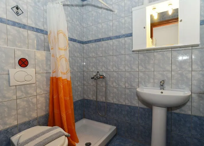 Apart Otel Iraklis 3*