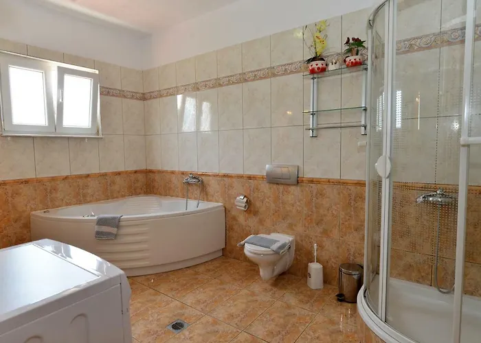 Iraklis Apart Otel 3*