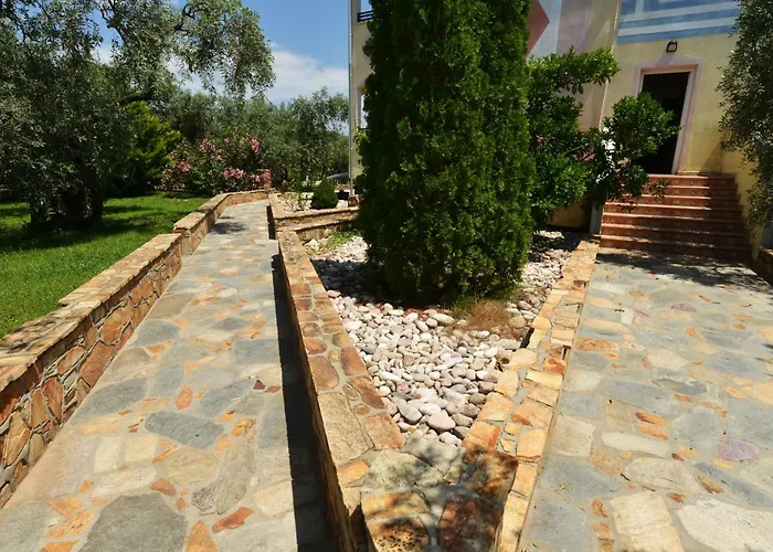 Iraklis Apartahotel Skala Rachoni (Thasos)