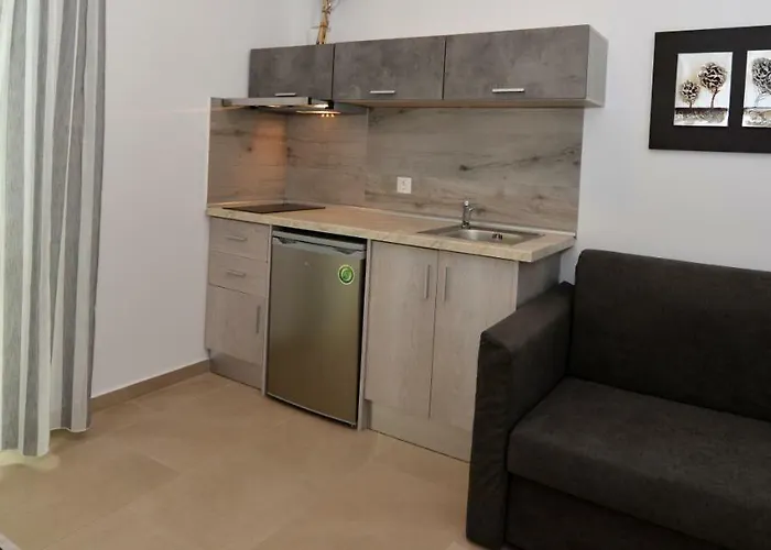 Apart Otel Iraklis Skala Rachoni (Thasos)